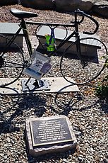 This garden honors Christopher Robert Kress, beloved husband and daddy. Here, an automobile jumped the curb and killed him. John 17 was his life long verse. It was displayed at his wedding, nad he discussed it the night before his death. FIVE TIMES, Jesus parays, 